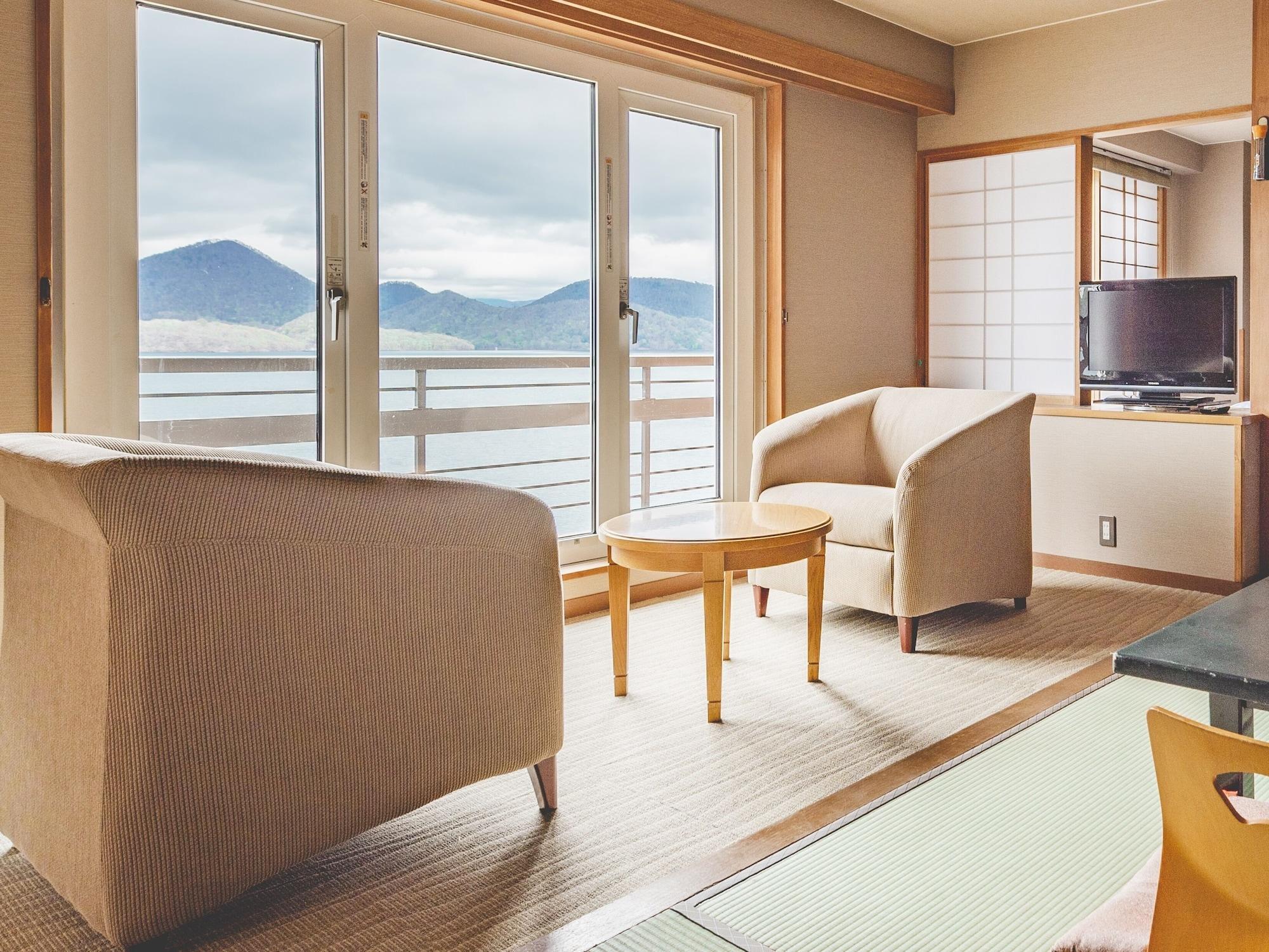 Toyako Manseikaku Hotel Lakeside Terrace Екстер'єр фото