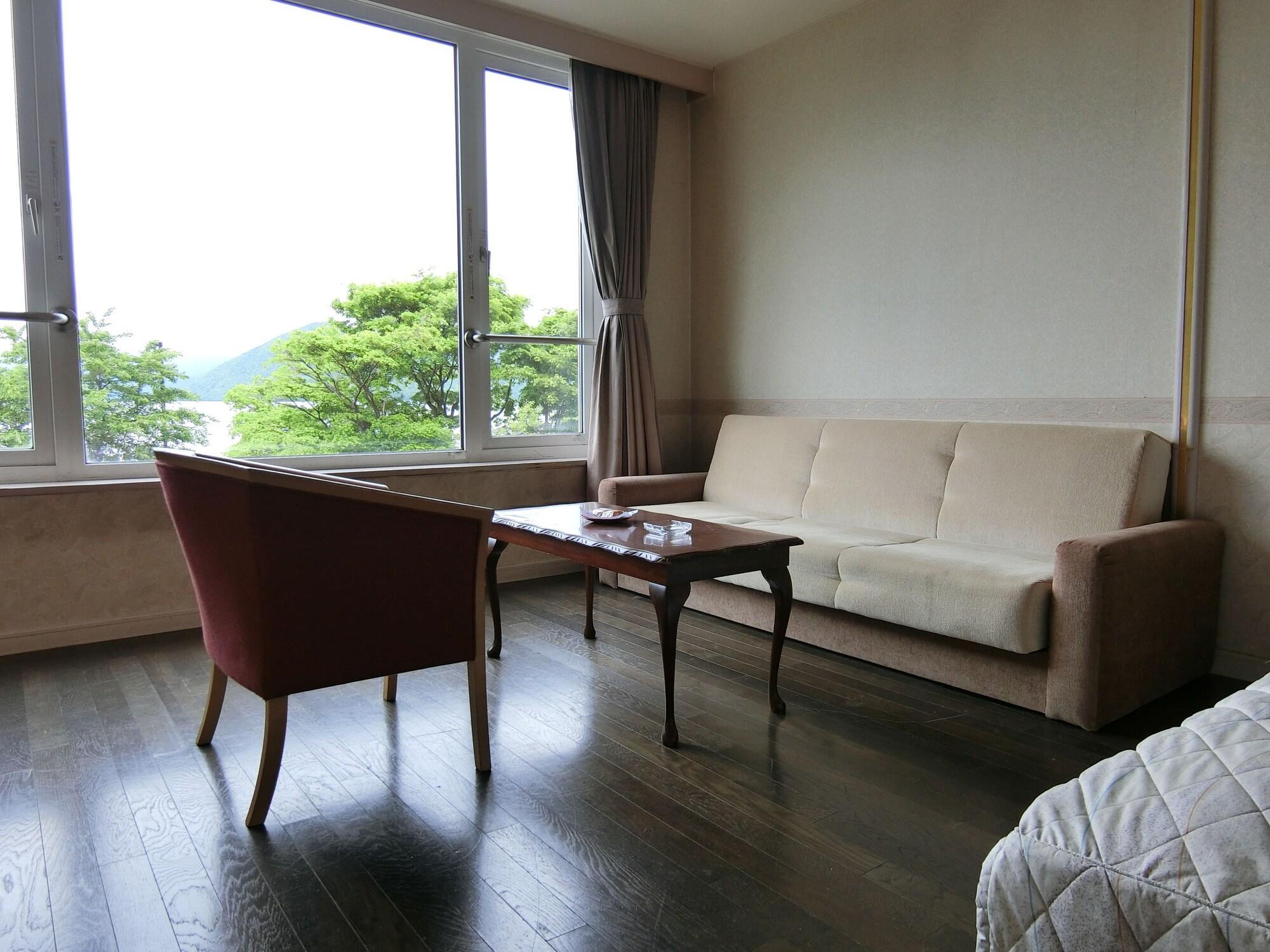 Toyako Manseikaku Hotel Lakeside Terrace Екстер'єр фото